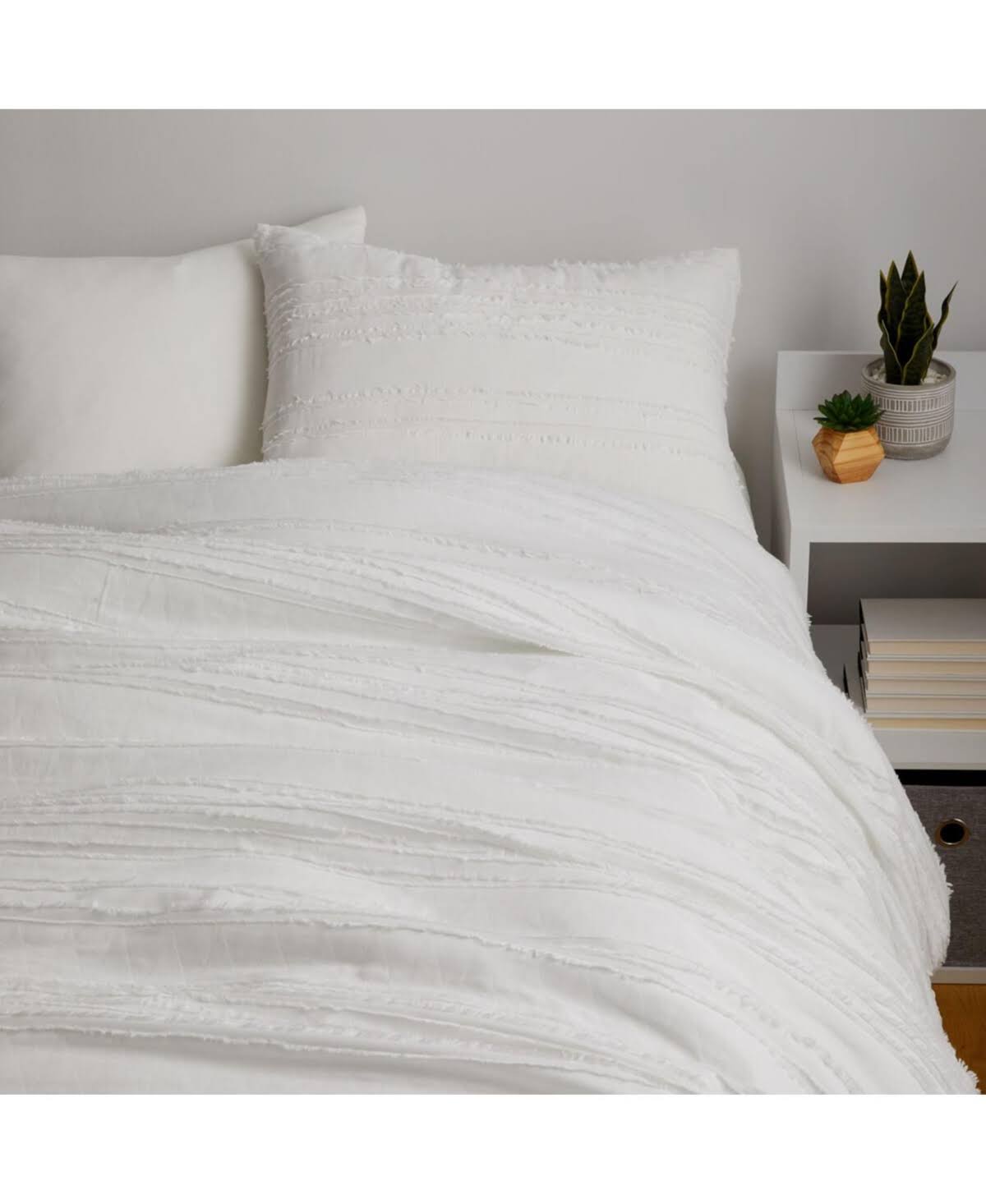 Dormify Eyelash Fringe Comforter And Sham Set | Dorm Essentials White / Twin/Twin UR4D6PVV_8MINT