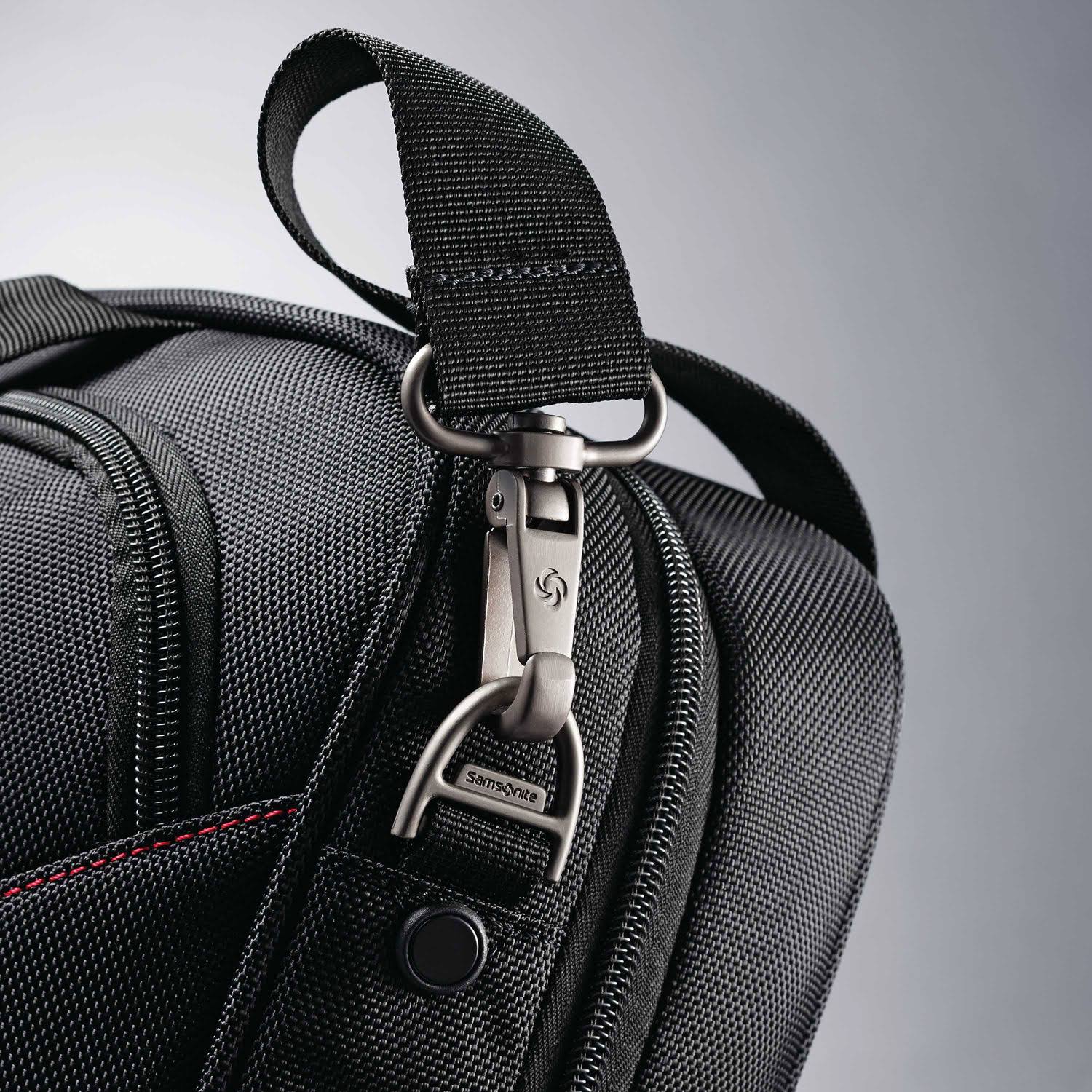 Samsonite Xenon 3.0 Techlocker Briefcase (Black) QRDRNC5Q_FWDPV