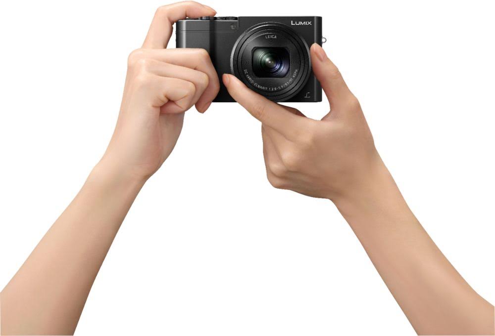 Panasonic Lumix Dmc-Zs100 Digital Camera (Black) ELCLEPUW_IQY3G