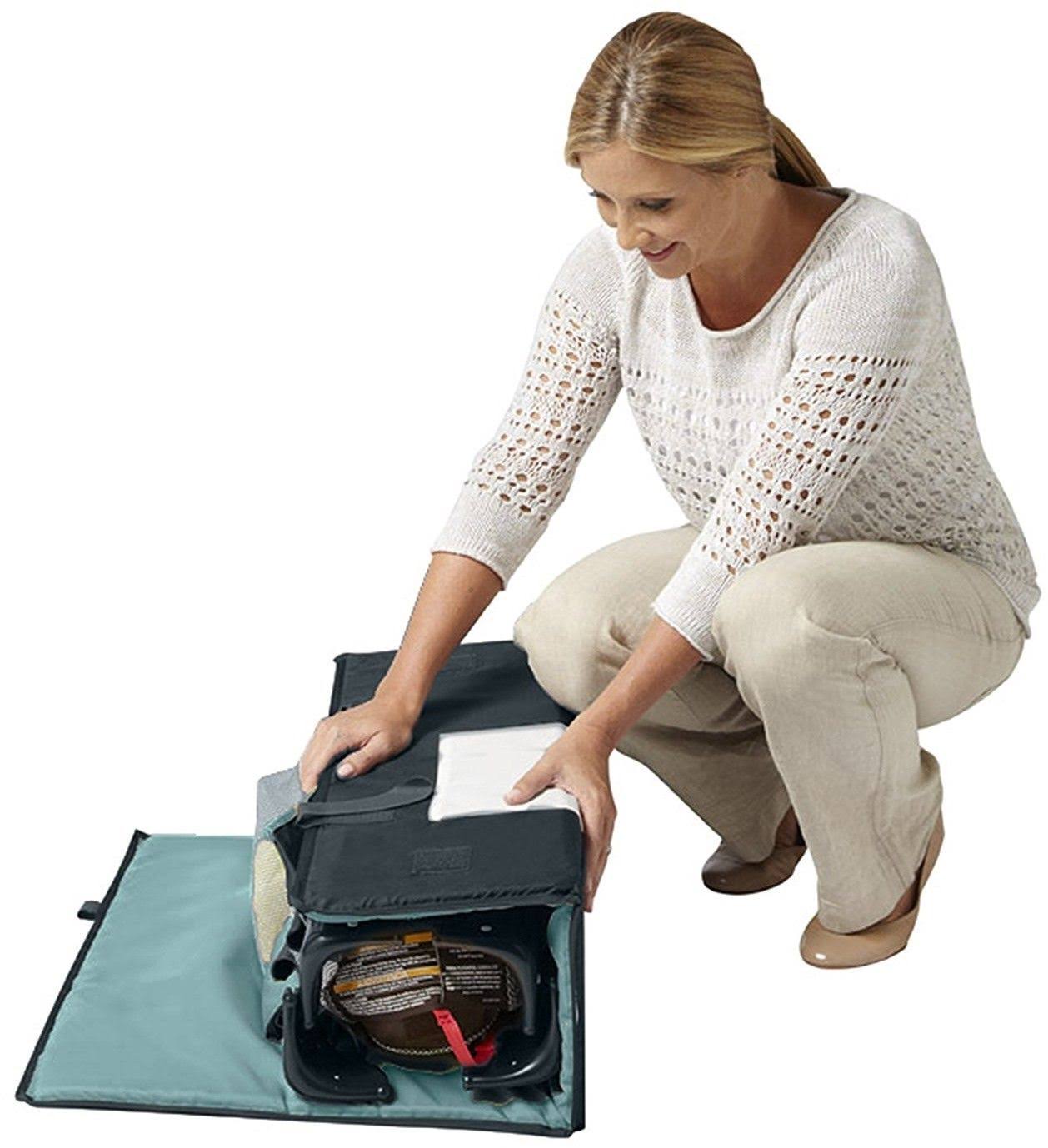 Graco Pack 'N Play On The Go Playard IV1KO2IT_8WWG2