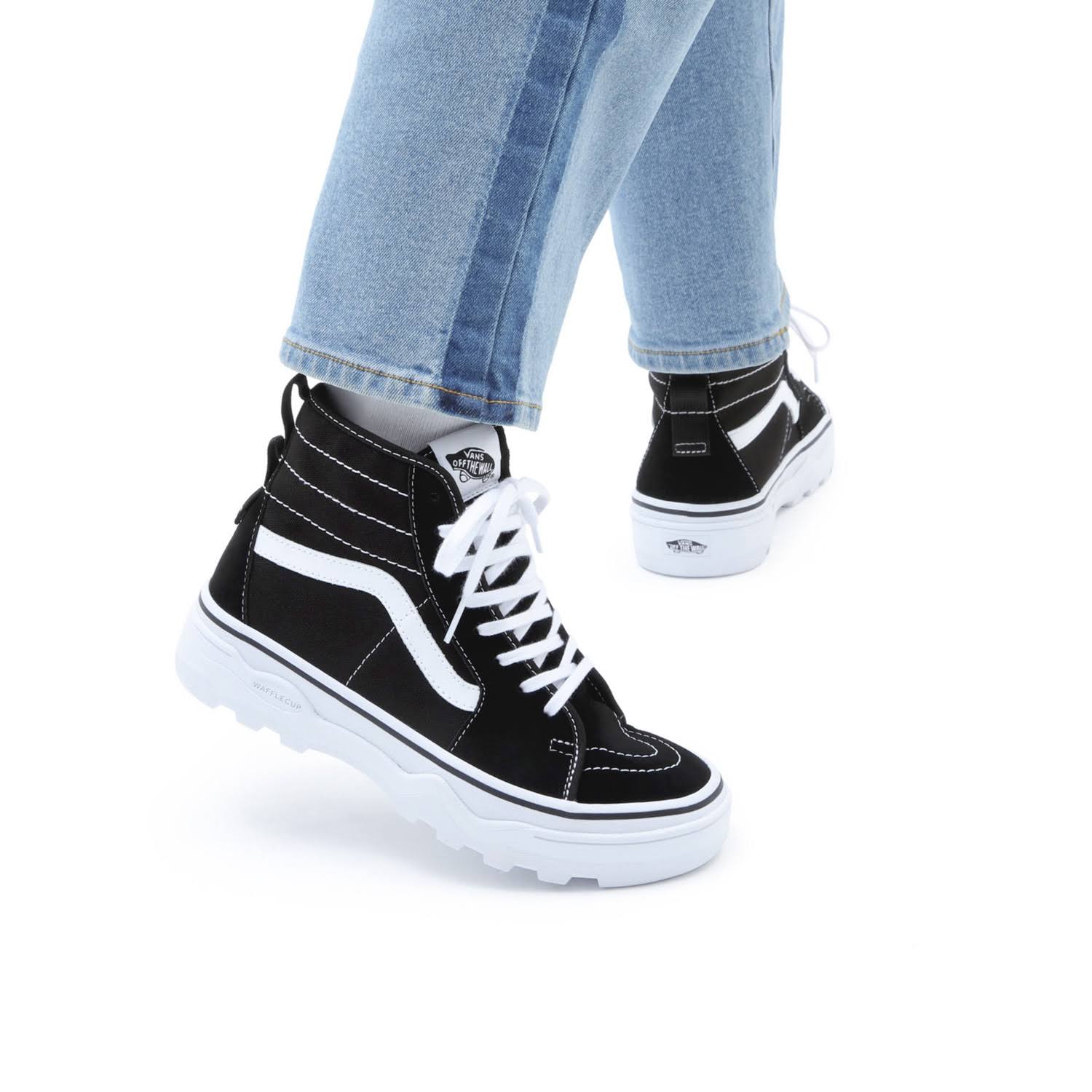 Vans Sentry Sk8-Hi Wc (Black/White) 6.0 Boys = 7.5 KSXJE0CY_AACAV