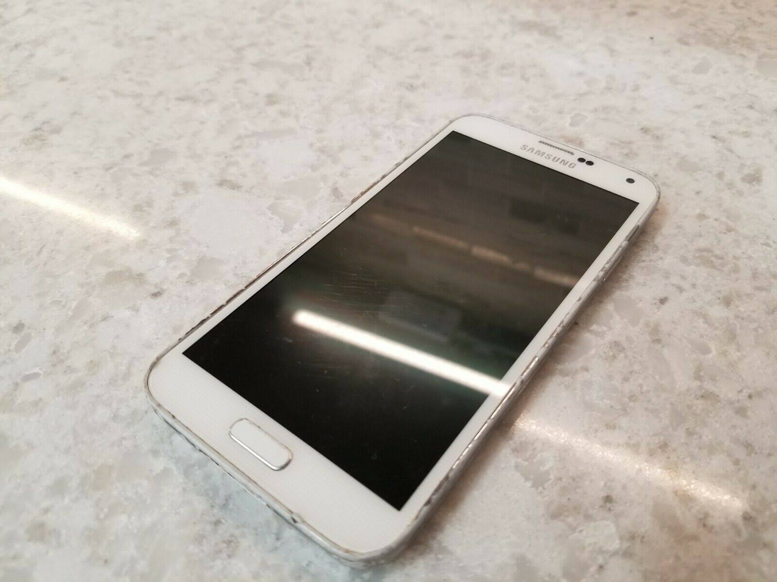 Samsung Galaxy S5 Verizon White EQFD2D0F_LBLFF