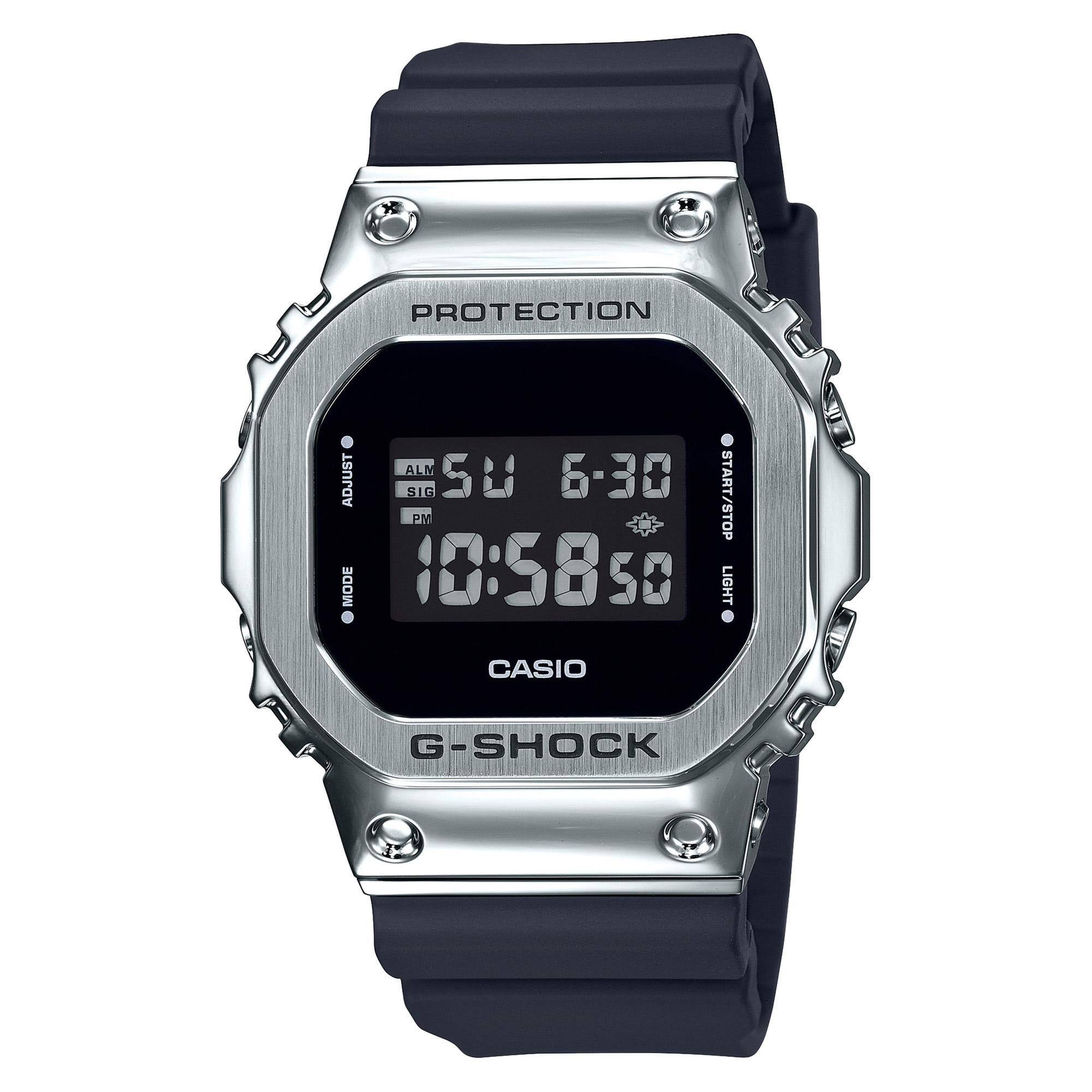 Casio G-Shock Digital Metal And Resin Silver/Black Men's Watch Gm5600-RBHBVUTA_WR74A