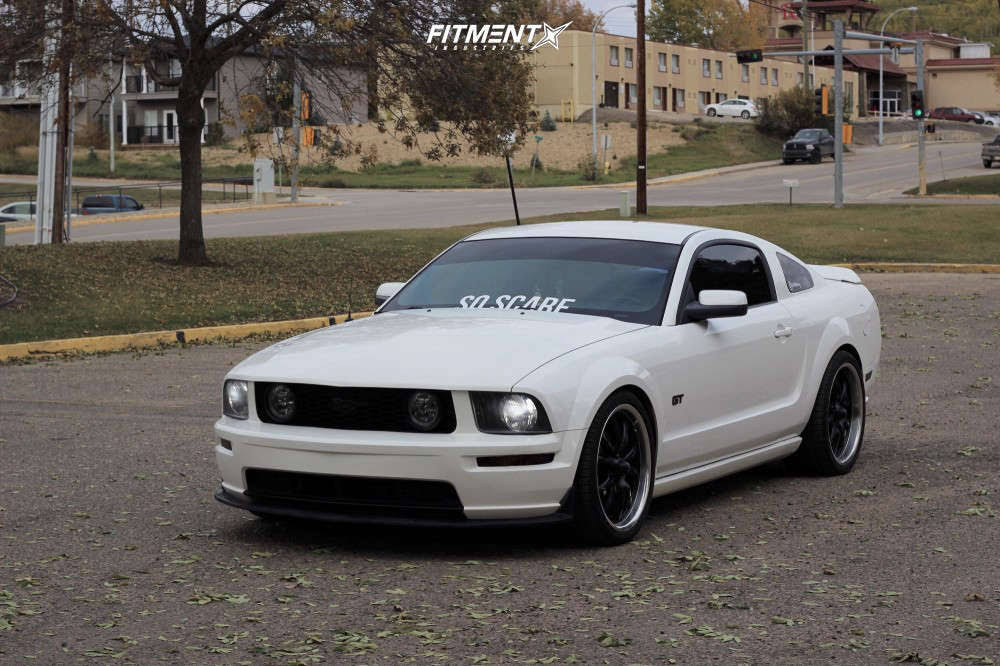 Ridler 650-5865g - Style 650 Series Wheels - (15x8 In.) - (5x114.3 Bolt Pattern) - (0 Mm Offset) - (Grey/Polished Lip) BJY6DVAN_UOHBZ