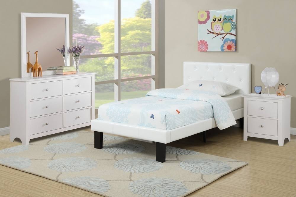 Poundex Faux Leather Upholstered Platform Bed, White, HSMSXM8U_KNP3H