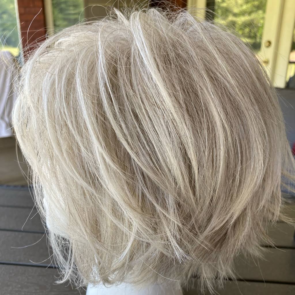 Trendsetter Hf Synthetic Wig (Basic Cap) By Toni Brattin Light 0B2U0HZJ_8SNTO
