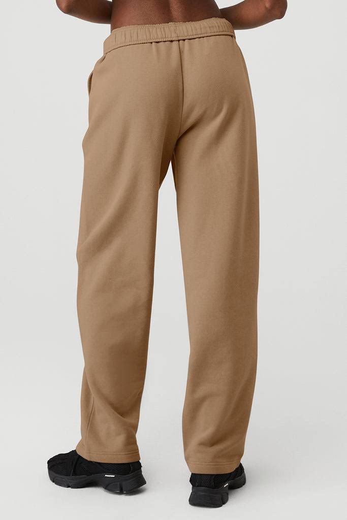 Alo Yoga | Accolade Straight Leg Sweatpant In Gravel Beige, Size: 9FUHVCDF_EI1GP