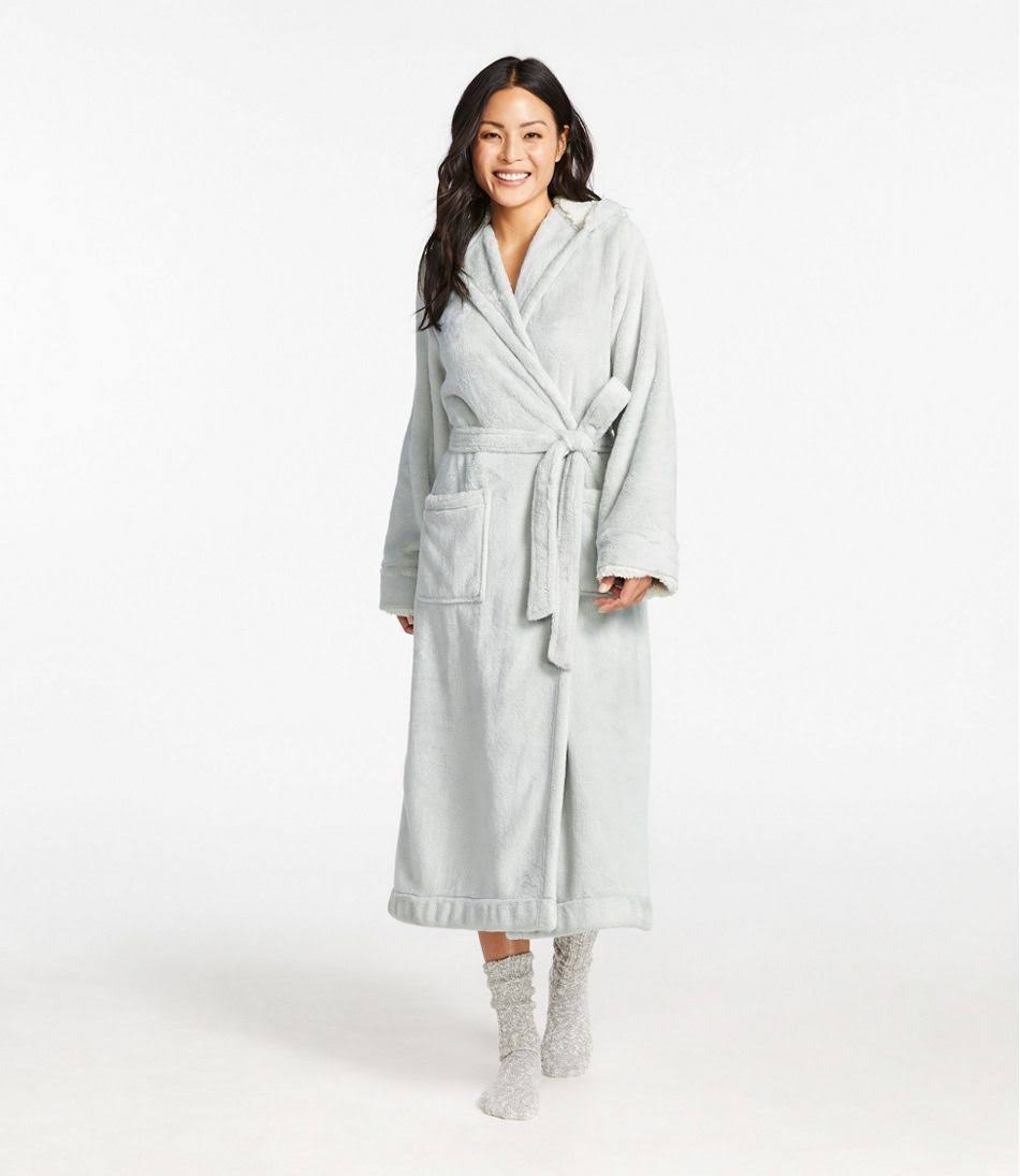 L.L.Bean Petite Wicked Plush Robe Women's Robe Ledge : 9T6TVJUU_TB8KD