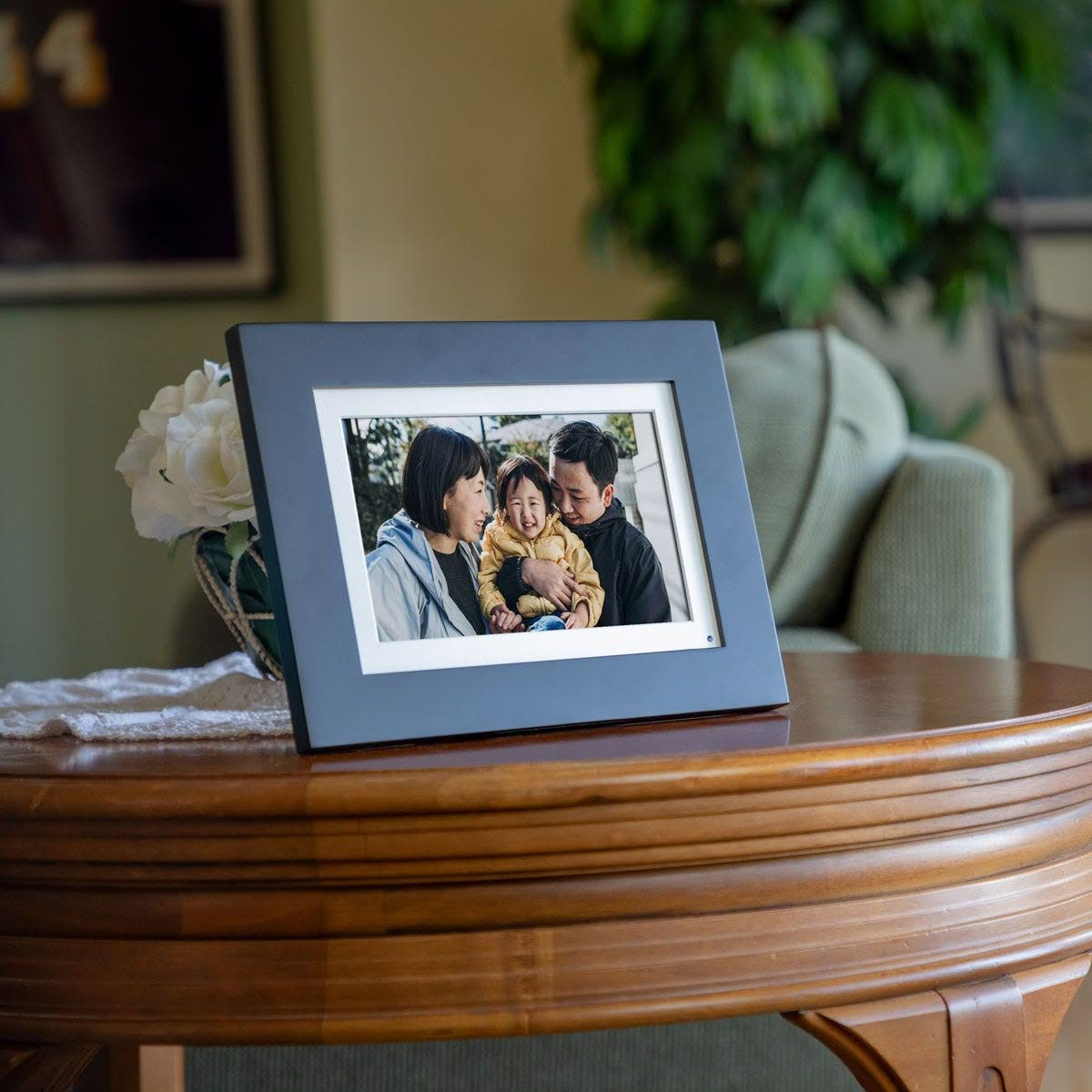 Photoshare Friends And Family Smart Frame ZOPSUHPO_CCTLN