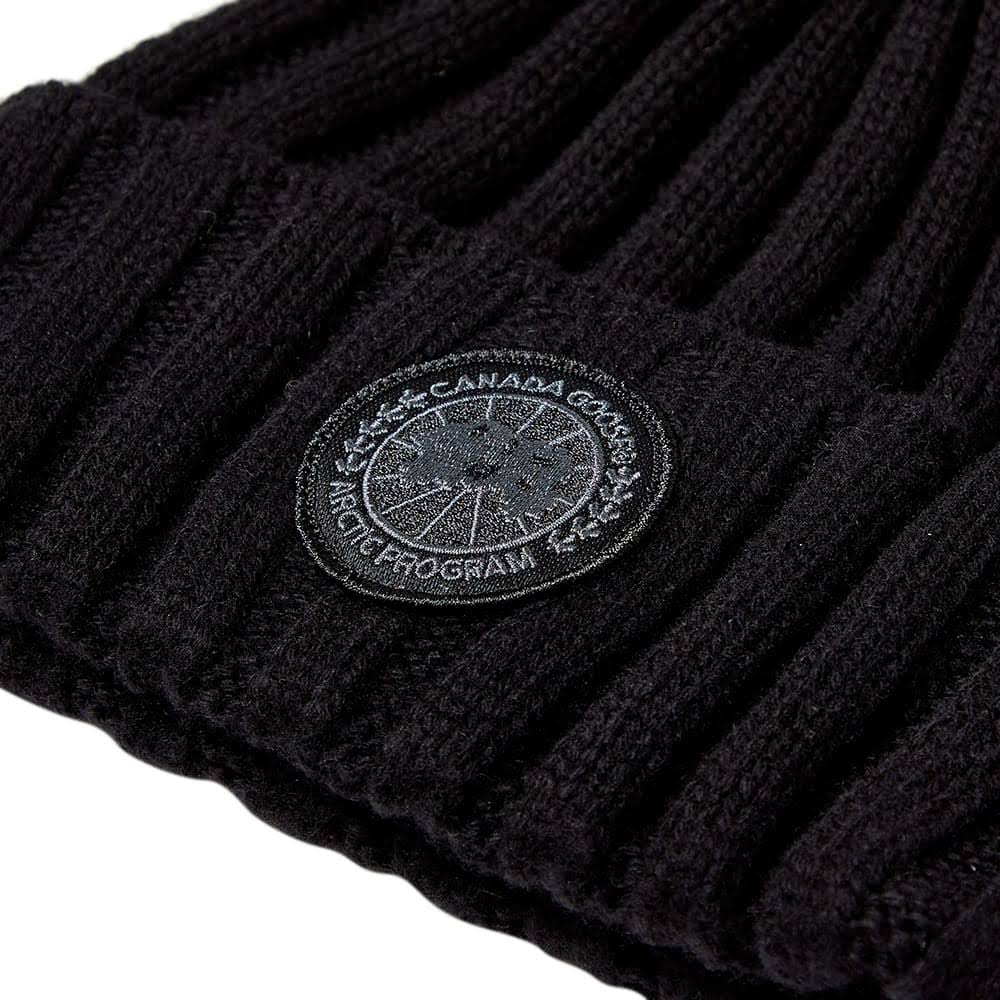 Canada Goose Pom Cashmere Beanie Ribbed, Black / EYFX3V0F_VF1RF