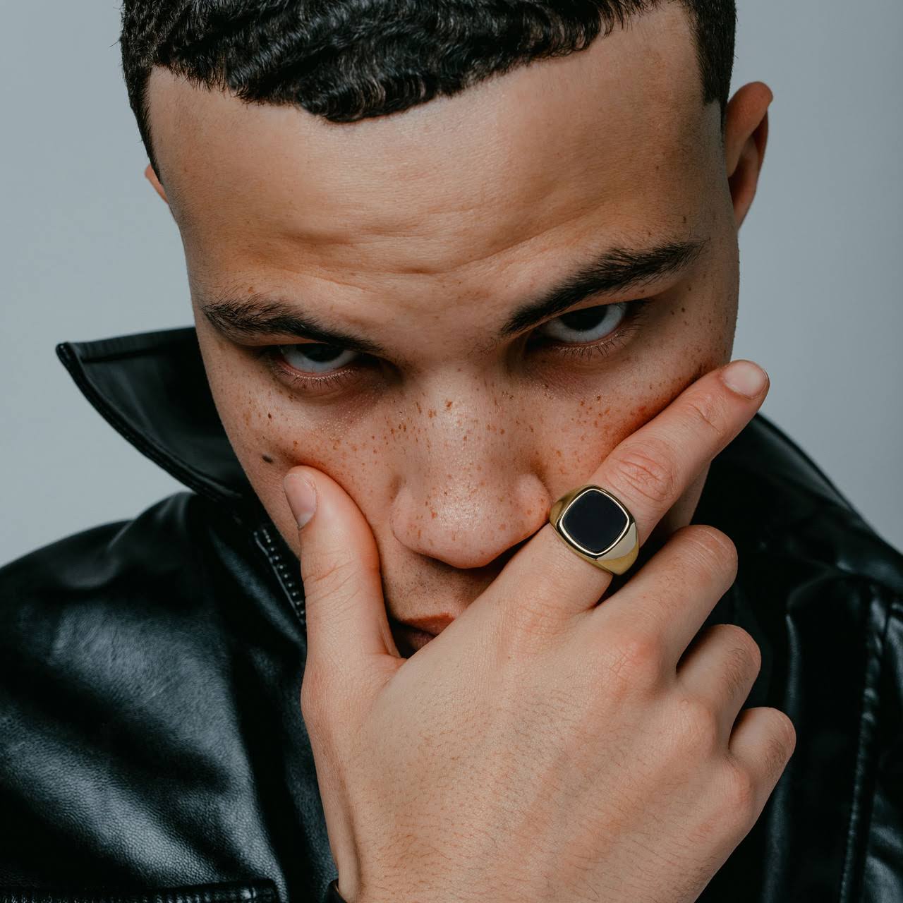 Vitaly Vaurus Ring | 100% Recycled Stainless Steel Accessories Gold / R3VWIT0L_WZRQS