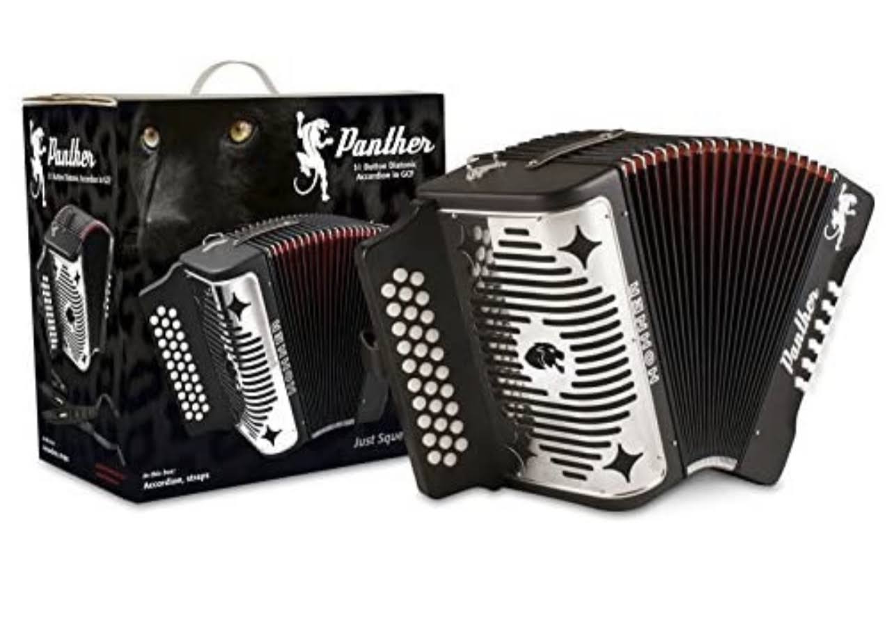 Hohner Panther Accordion 31 Treble Keys 12 Bass, 9600K3XL_WXT3Q