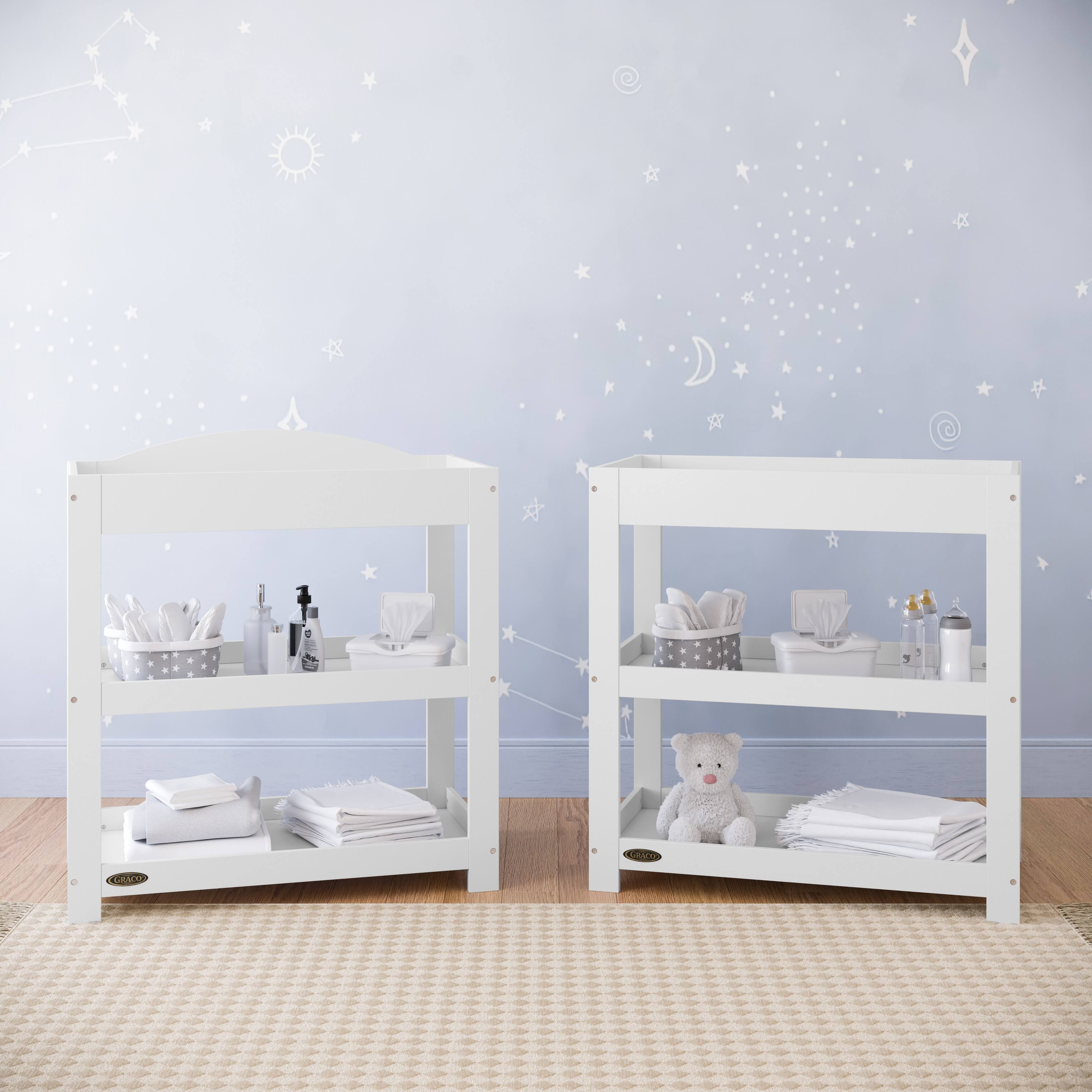 Graco Customizable White Changing Table With Water-Resistant Changing 1QLQWJMH_FIBAD