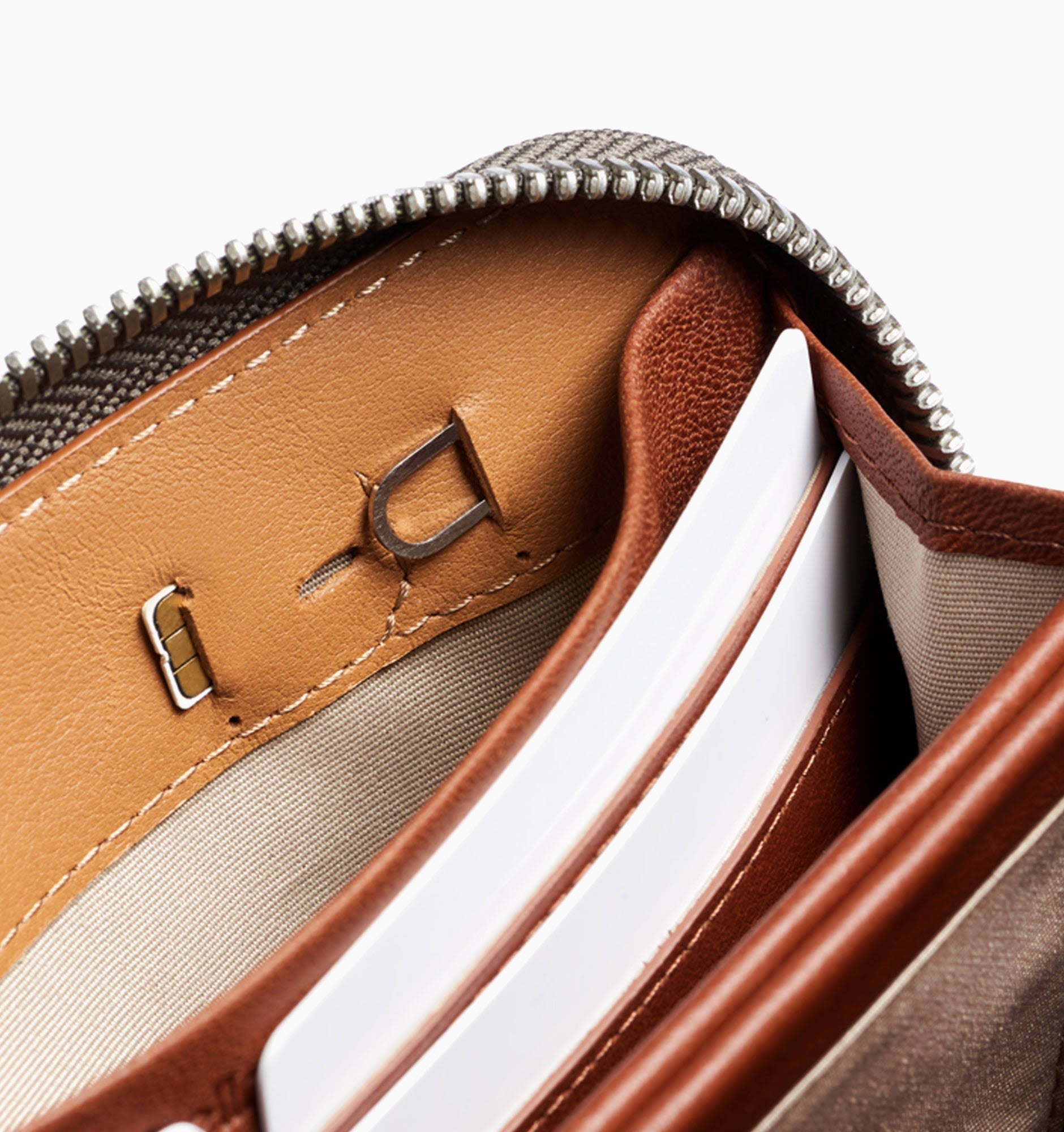 Bellroy Folio Wallet F87DZBVS_NVVEH