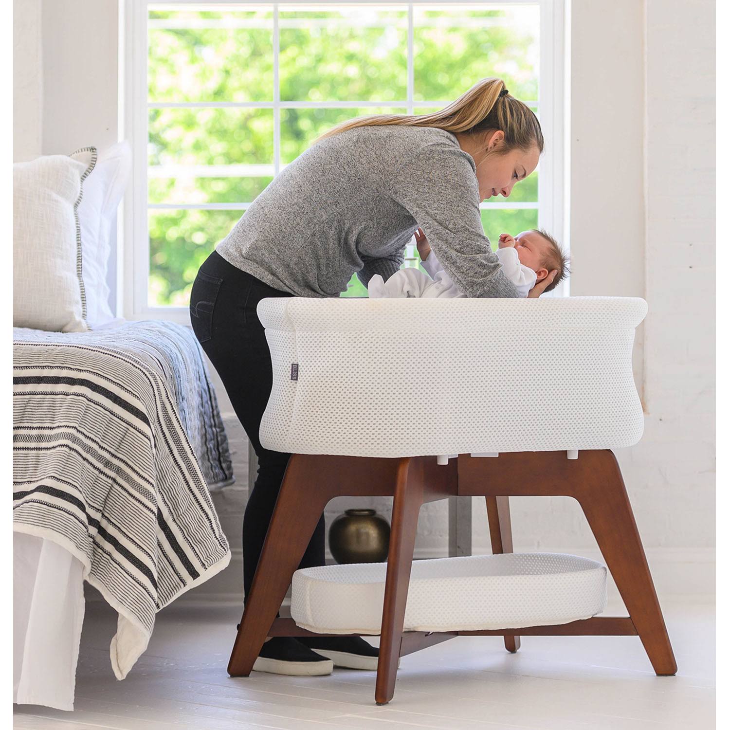 Trubliss Evi Smart Bassinet - 61XEKTDC_SY7KW