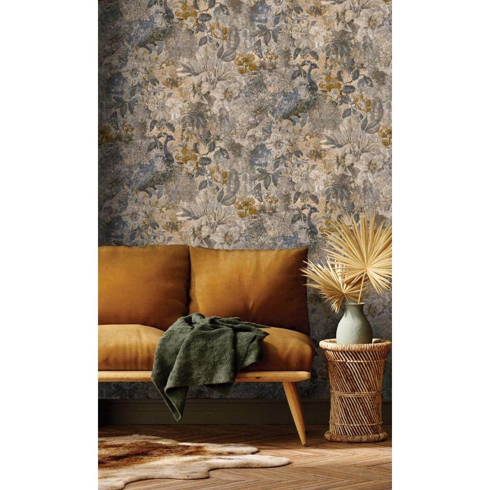 Walls Republic R7583 Navy Flowers And Peacock In Distressed Concrete TIYYFGTN_CA9TW