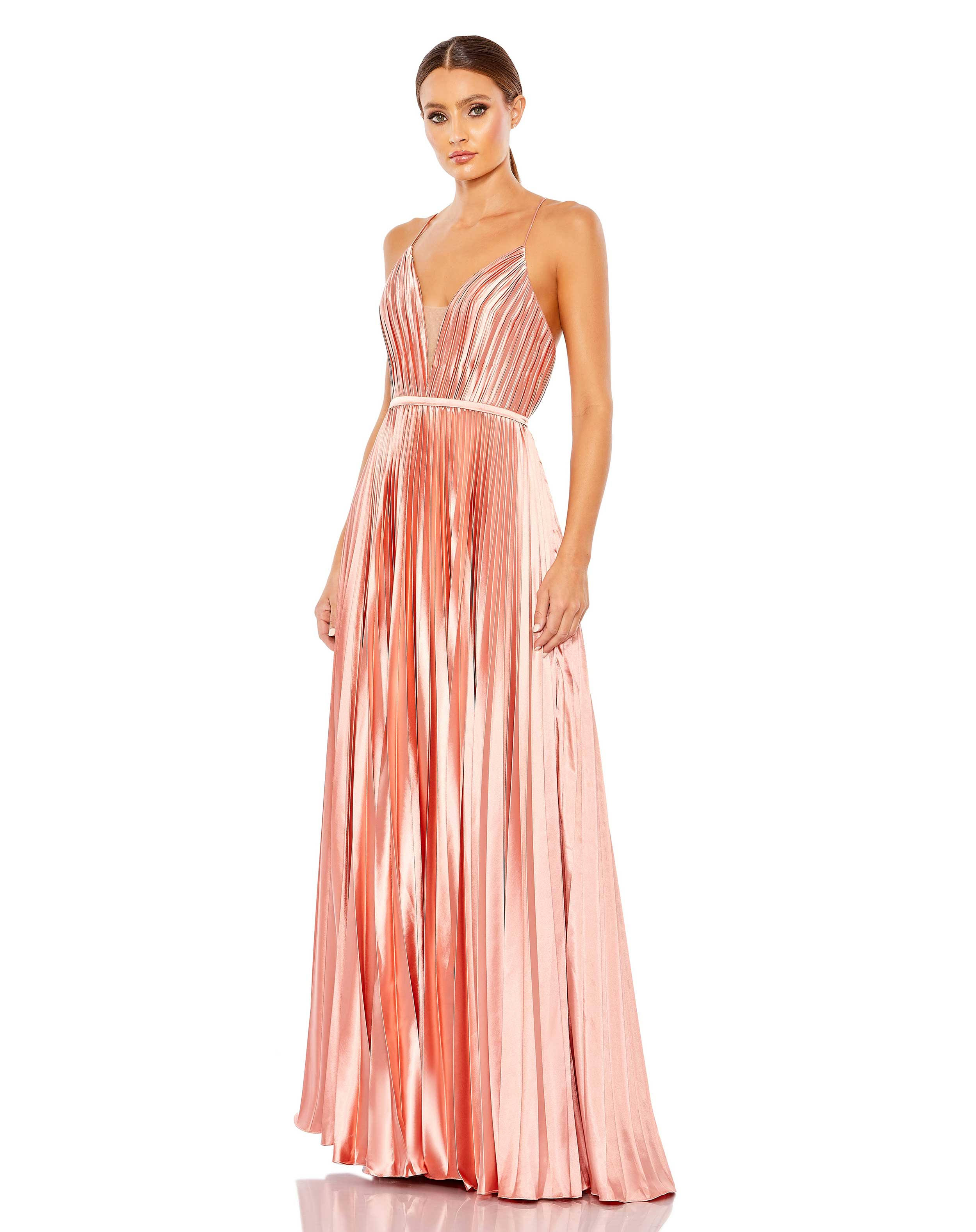 Mac Duggal Plunge Neck Pleated Evening Gown Midnight, Size ERPIIBFK_D8E5J