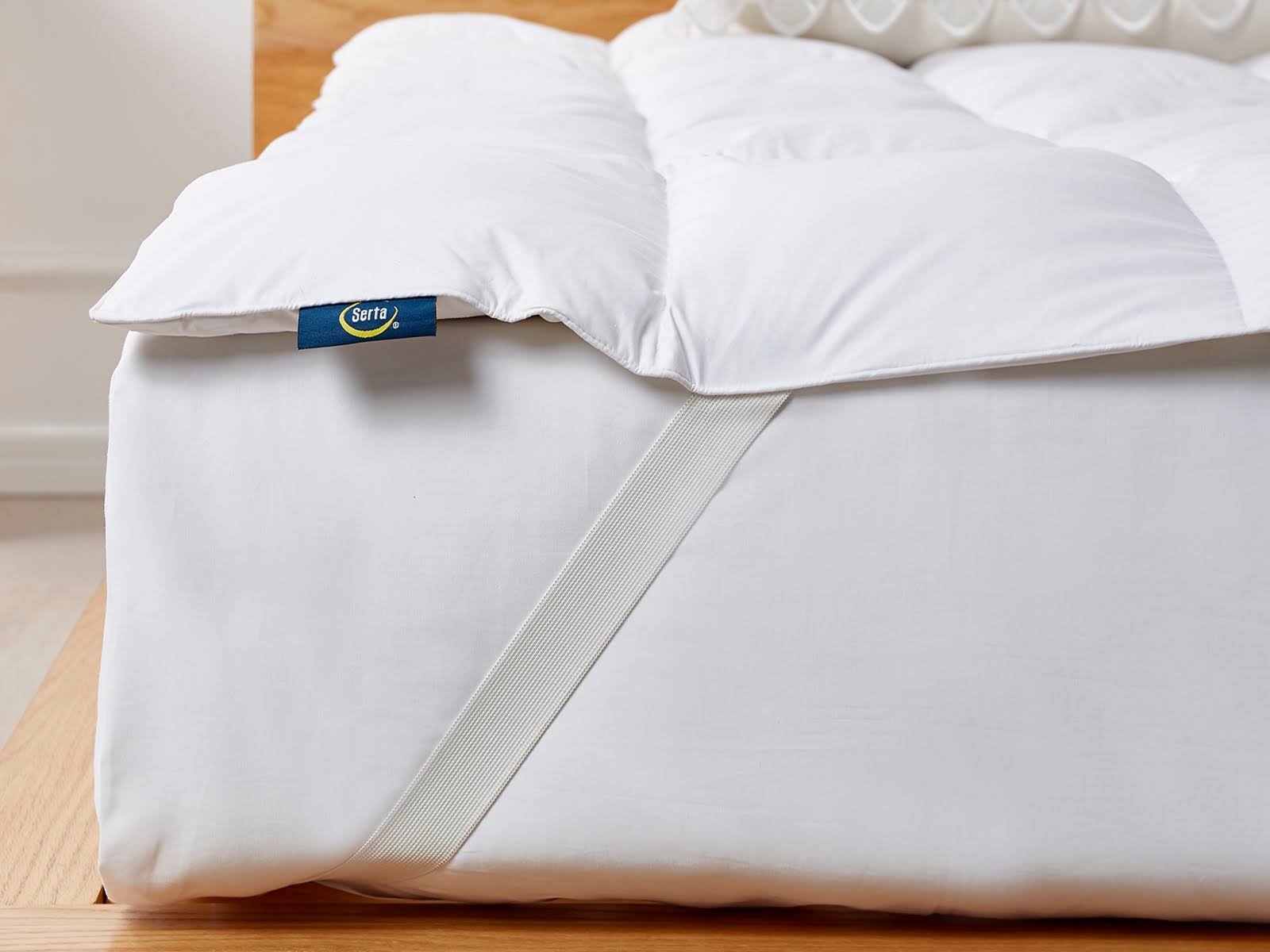 Serta White Goose Feather And Down Fiber Featherbed (Queen) LW61D0O7_MQVFA