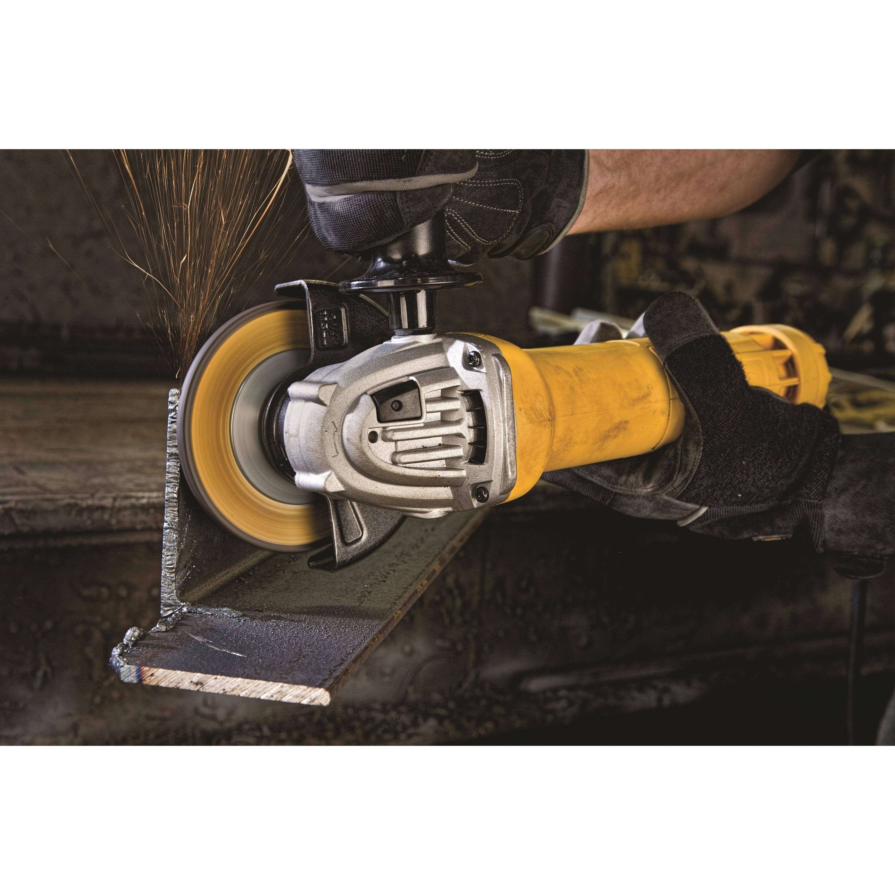 Dewalt Dwe402 Small Angle Grinder, 4-1/2 In. PMJUTMXJ_3VS9N