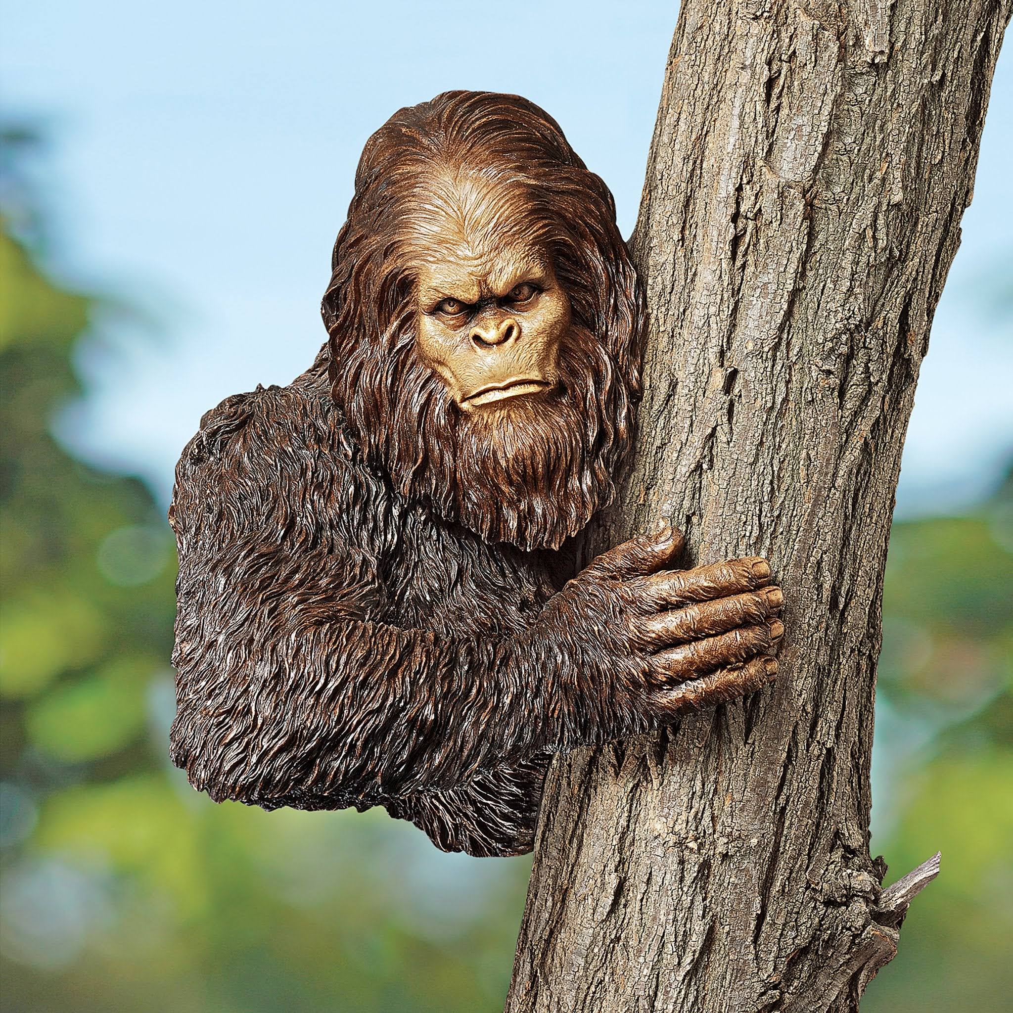 Design Toscano Bigfoot The Bashful Yeti Garden Tree Sculpture, 15 Inch, 6X42IW5M_AEALW